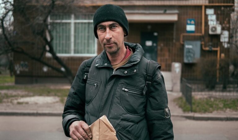 «Неізольовані»: фільм про безпритульних під час пандемії