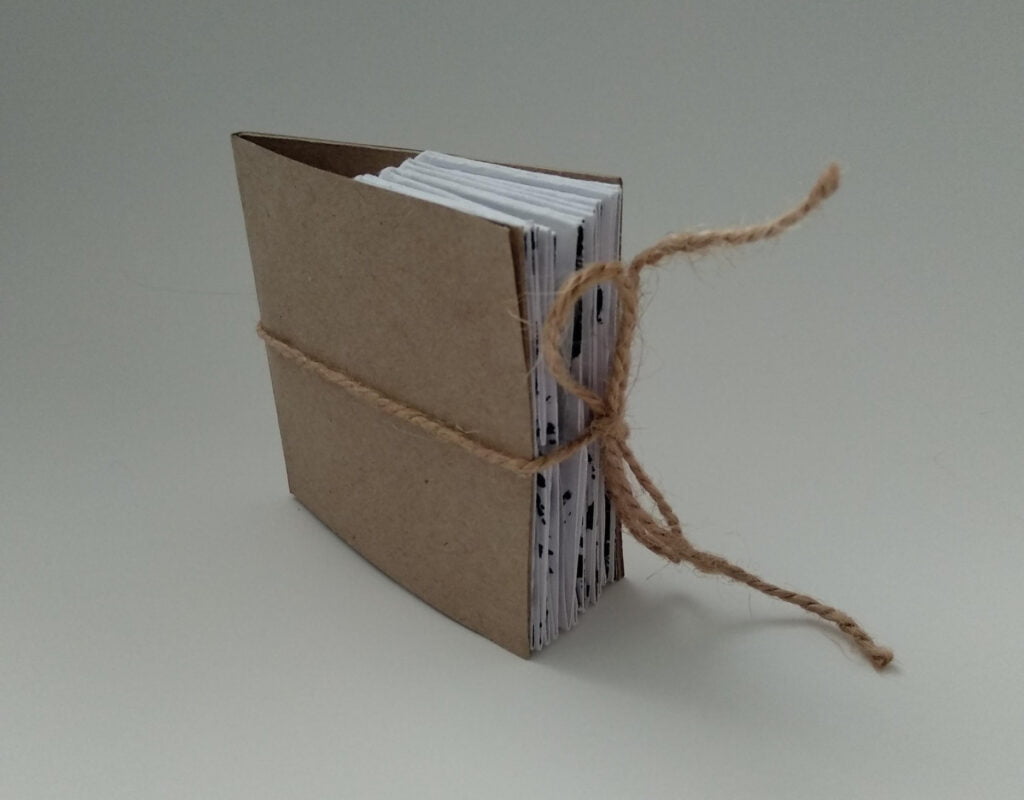 Артистична книжка