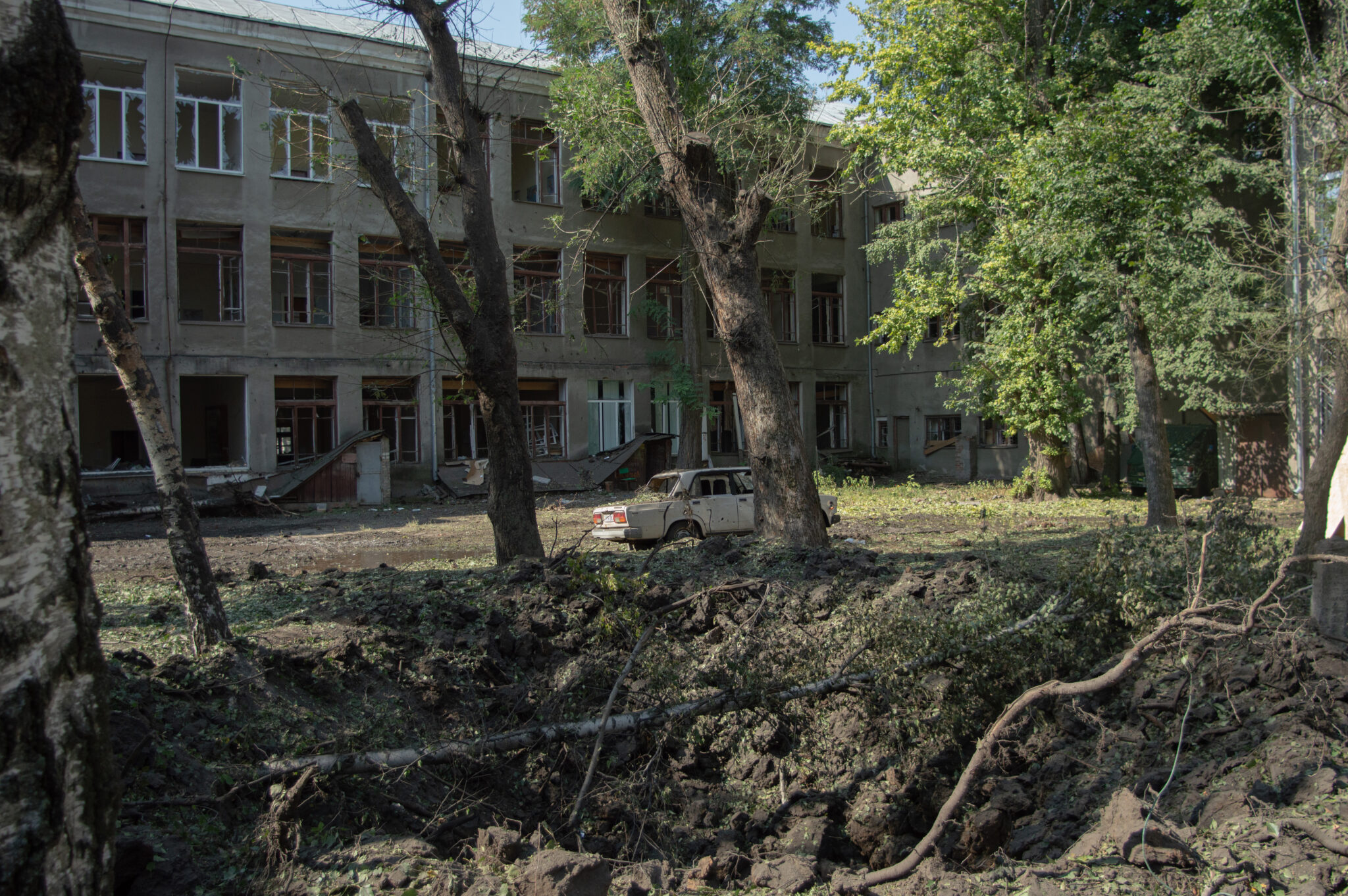 Russian Troops Continue Shelling Kharkiv - Photo