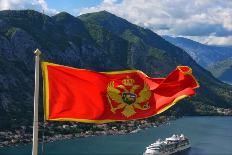У Чорногорії хочуть скасувати безвіз для росіян
