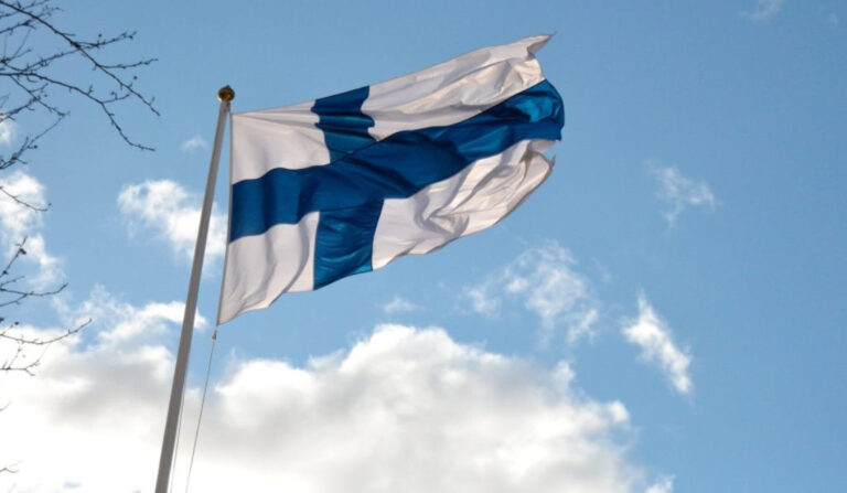 Finland Asks EU for Common Rules on Visa Invalidation & Entry Ban for Russians