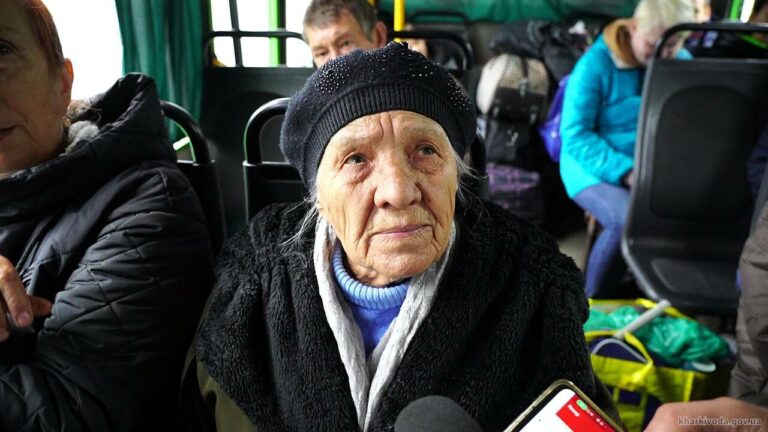 Residents from the Liberated Part of Kharkiv Oblast Evacuate Due to Russian Shelling