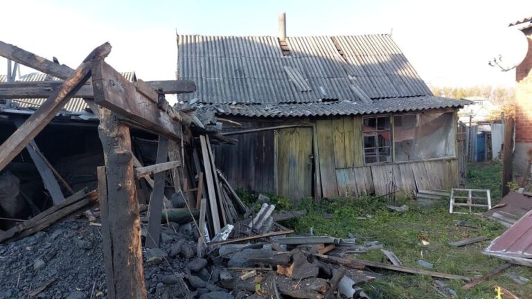 Пошкоджені дахи та вікна: війська РФ обстріляли Харківщину