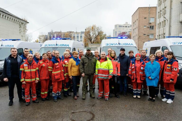 Kharkiv Oblast Obtained 5 Ambulances and a Mobile Obstetric Clinic
