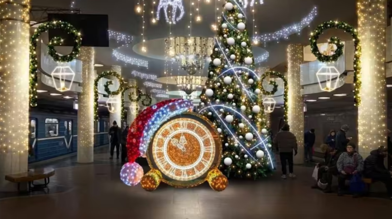 Christmas Tree was Installed in Kharkiv Metro