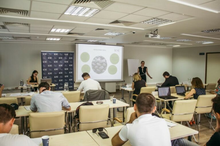 KSE та Массачусетський інститут проведуть курс для українських стартапів