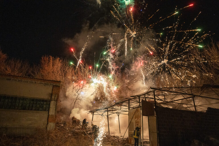 Night Rocket Attack on Kharkiv Caused Fireworks and Environmental Damage
