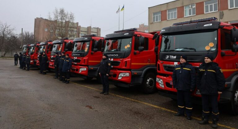 ДСНС на Харківщині отримали нову сучасну пожежно-рятувальну техніку