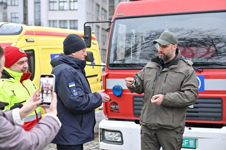 Kharkiv Received from Luxemburg Four Vehicles for Rescuers and Medics