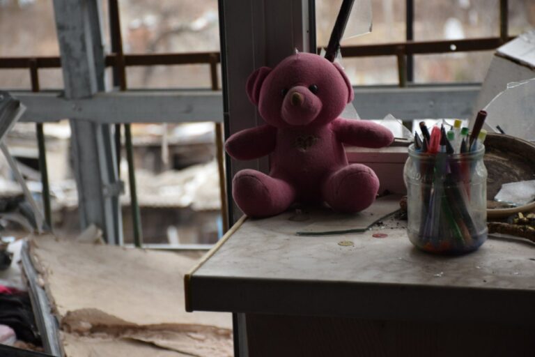 Ukraine Has Almost 1,000 Children Reported Missing