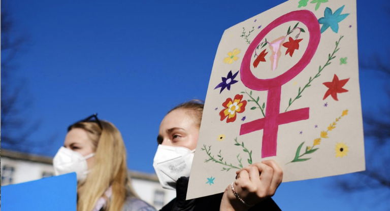 Видимі та гучні: в Україні презентували плейлист до дня захисту прав жінок