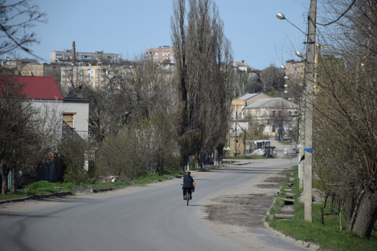 Ворог обстріляв з авіації чотири села на Харківщині — Генштаб