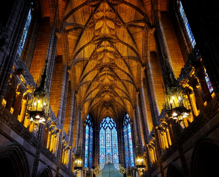 Liverpool Cathedral Hosts Izyum to Liverpool Exhibition