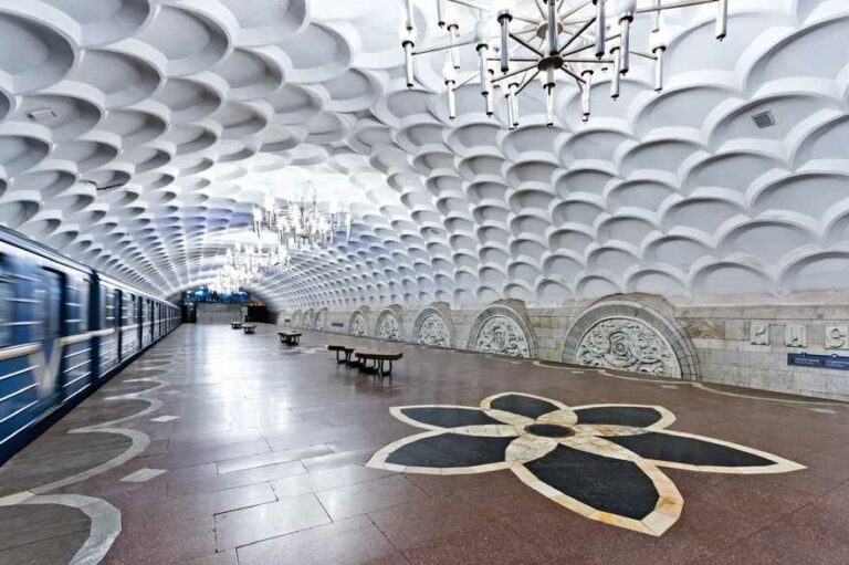 У Харківському метрополітені пояснили заміна напису станції «Київська»