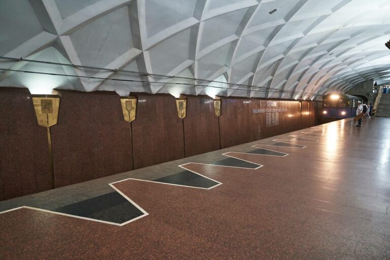 У харківському метро закрили ще один пішохідний перехід до кінця року