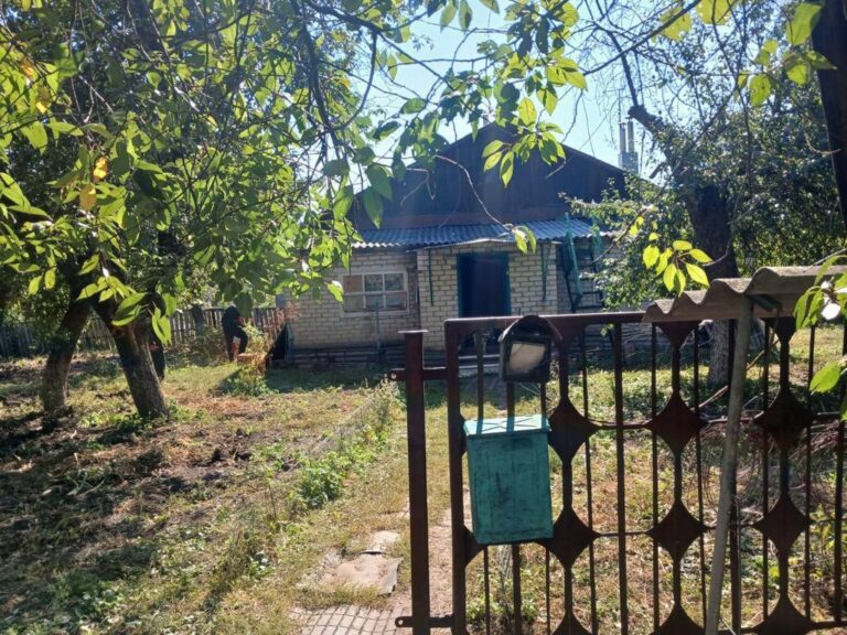Армія РФ вдруге за день обстрілює село на Харківщині