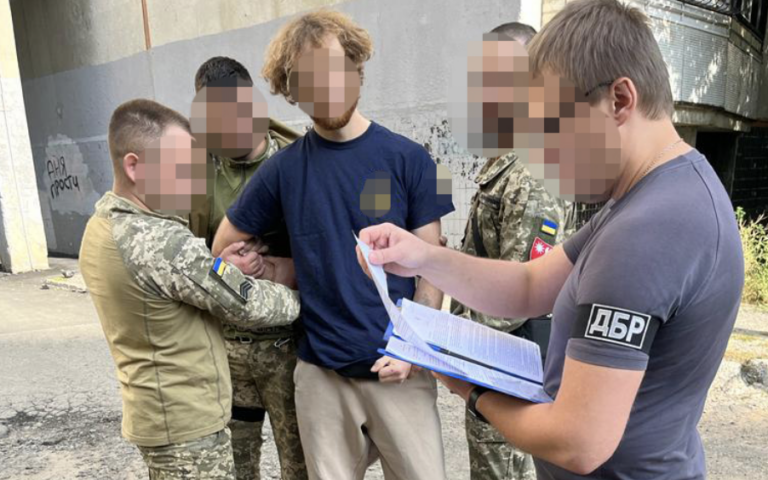 Військового, якого підозрюють у втечі зі служби в Полтаві залишать на два місяці під вартою