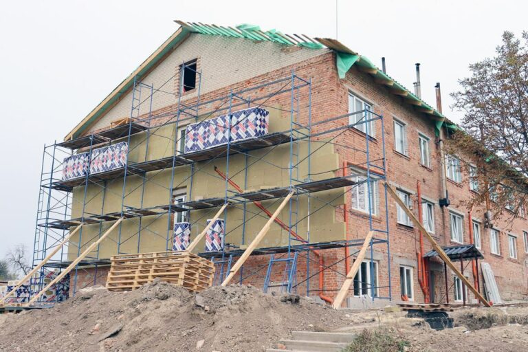 У Дергачівській громаді відновлюють житлові будинки — ХОВА