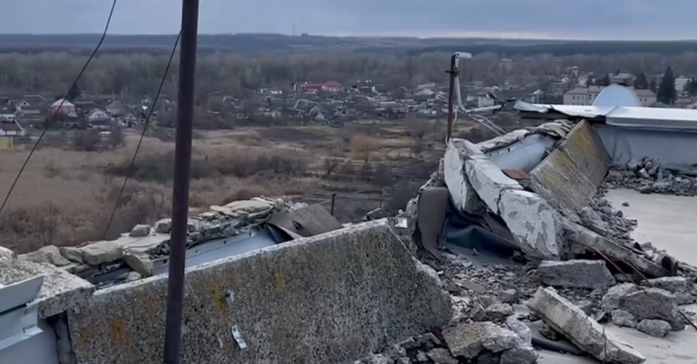 У Балаклії відновили будинок, зруйнований армією РФ