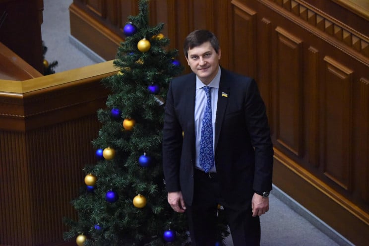 Справа з криптовалютою: продовжено дію процесуальних обов’язків депутату з Харкова Одарченку