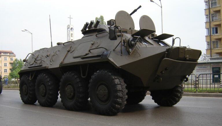 Bulgarian President Vetoes Providing Ukraine with 100 Outdated Armored Personnel Carriers