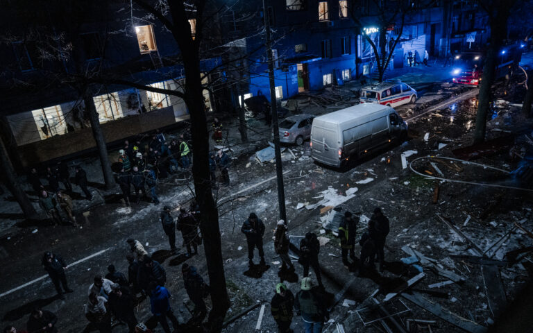 Російські удари по Харкову на новорічні свята: як це було — ВІДЕО