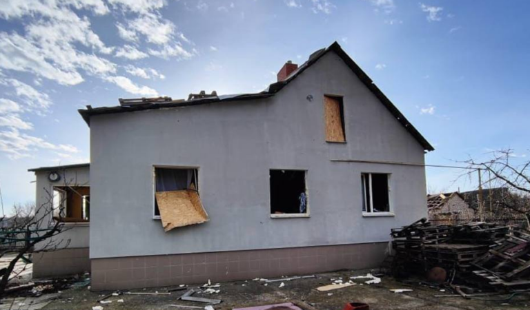 Росіяни обстріляли Дворічну на Харківщині: є загиблий