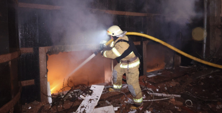 У Харкові 19 будинків пошкоджено внаслідок вечірнього обстрілу