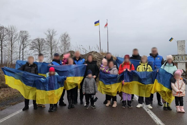 З окупованих територій України вдалося повернути ще шестеро дітей
