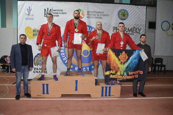 Харківські борці здобули медалі на Кубку України з самбо