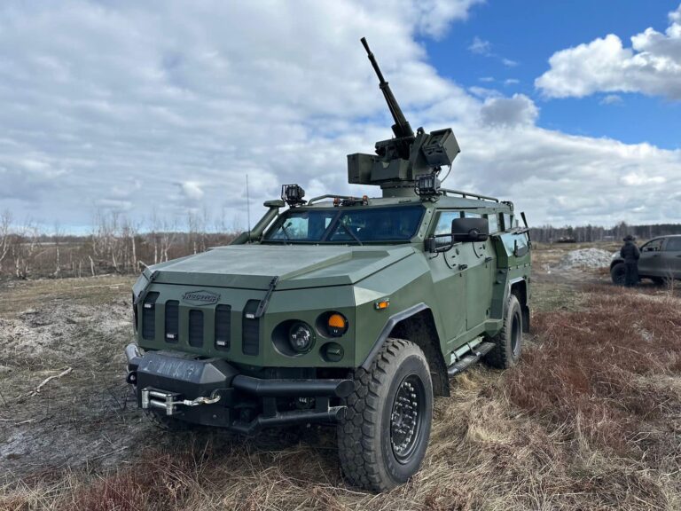 У поліції розповіли про шахрайство над військовими: беруть гроші за нібито авто і зникають