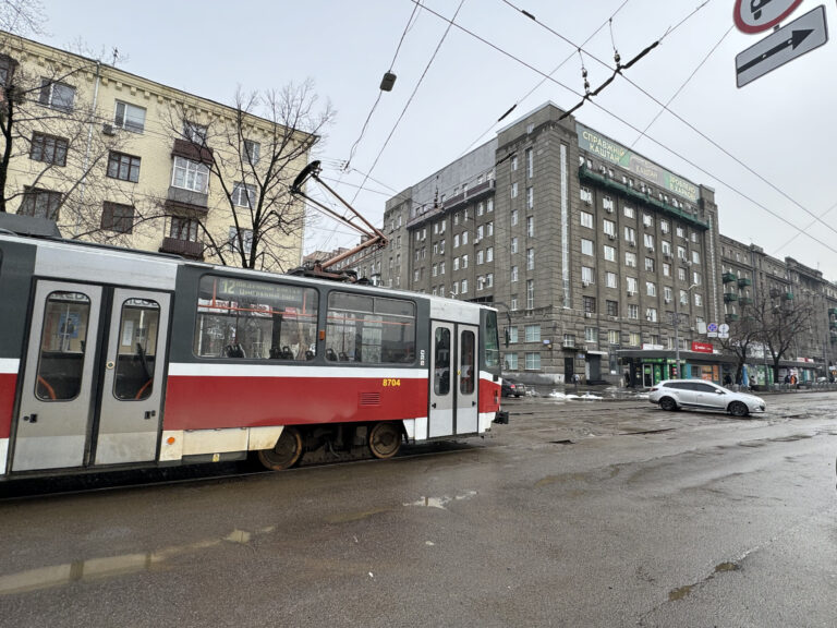 У Харкові на деяких вулицях трамваї припинять рух: що відомо