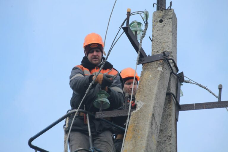 У двох населених пунктах Харківщини через бойові дії пошкоджено електромережі
