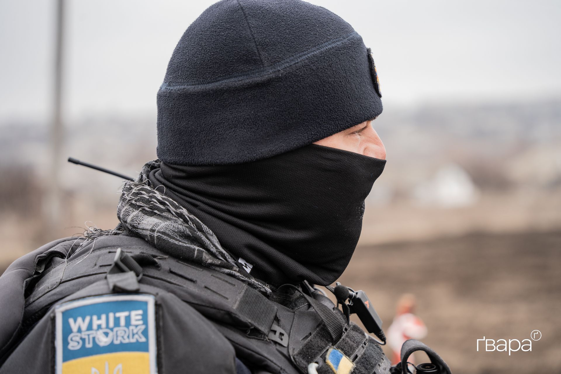 Сапер Луганського гарнізону ДСНС проводить гуманітарне розмінування