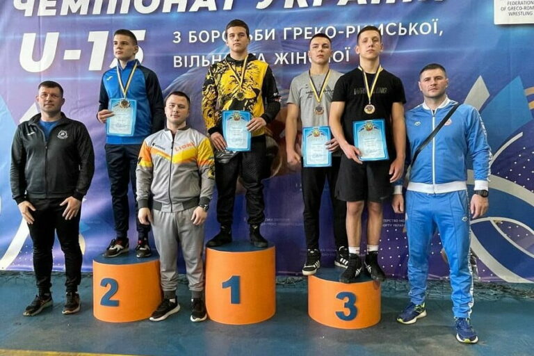 Спортсмени з Харківщини завоювали 6 медалей на чемпіонаті України з боротьби U-15