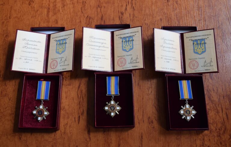 Військових з Чугуївської громади нагородили посмертно