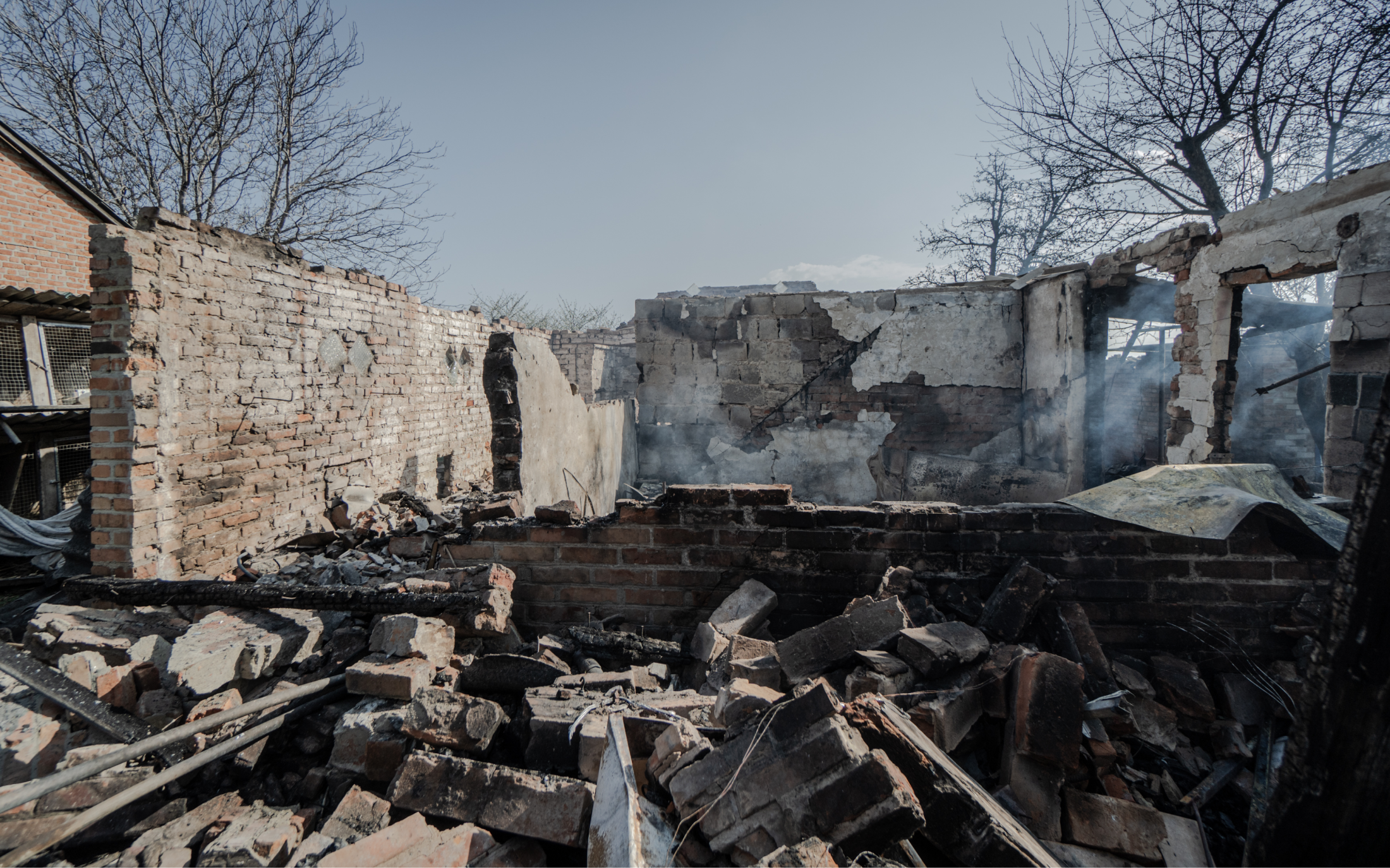 A house destroyed by Russian aerial bomb on April 11, 2024, in Velyki Prokhody / Photo: Ivan Samoilov for Gwara Media