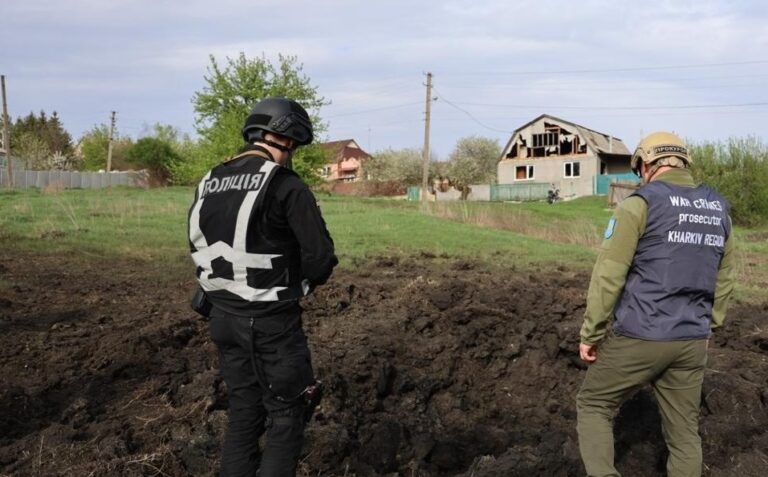 Пошкоджені будинки та інфраструктура: поліція показала наслідки обстрілів Харківщини