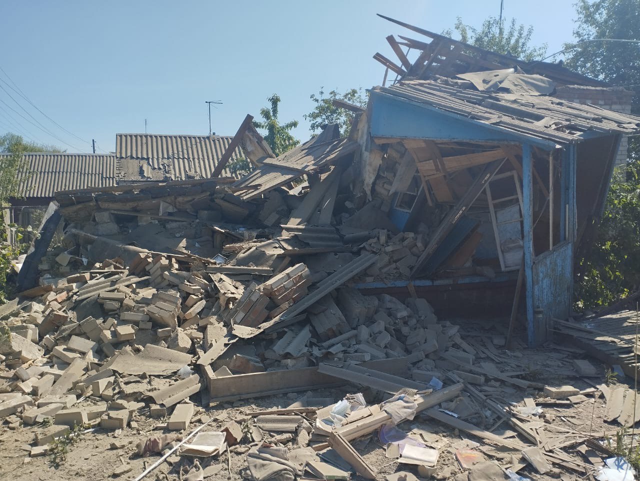 A house in Petrovske in Kharkiv Oblast, destroyed by Russian shelling / Photo: Kharkiv region's administration