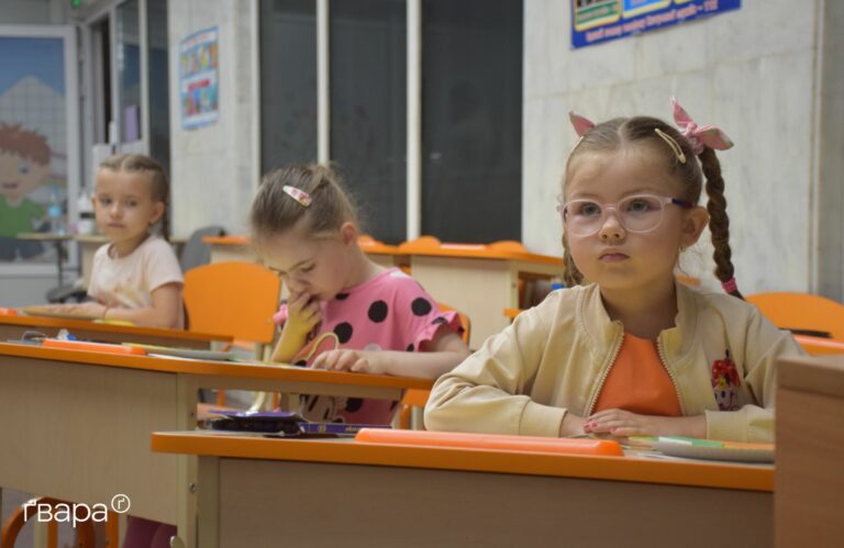 Дитсадок у метро: як навчаються дошкільнята в Харкові — фото
