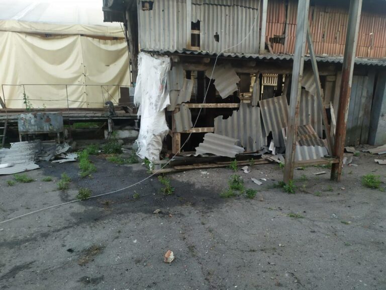 Армія РФ обстріляла підприємство у Золочеві на Харківщині