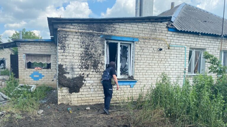 Унаслідок обстрілу села Куп’янського району поранено людину
