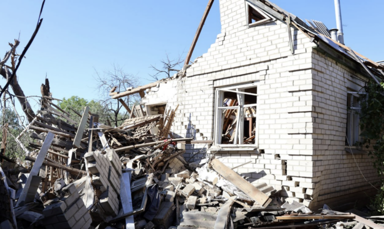 Десять людей постраждали через російські обстріли на Харківщині