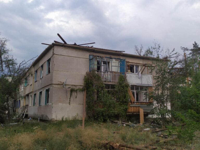 Governor: Russian attacks injure 2 people in Kharkiv Oblast over past day