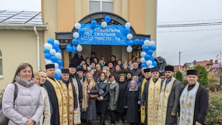 Фейк. У Луцьку перетворили будівлю церкви УПЦ МП на пральню