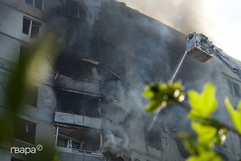 Обленерго відновило живлення багатоповерхівки у Харкові, яка постраждала від обстрілів