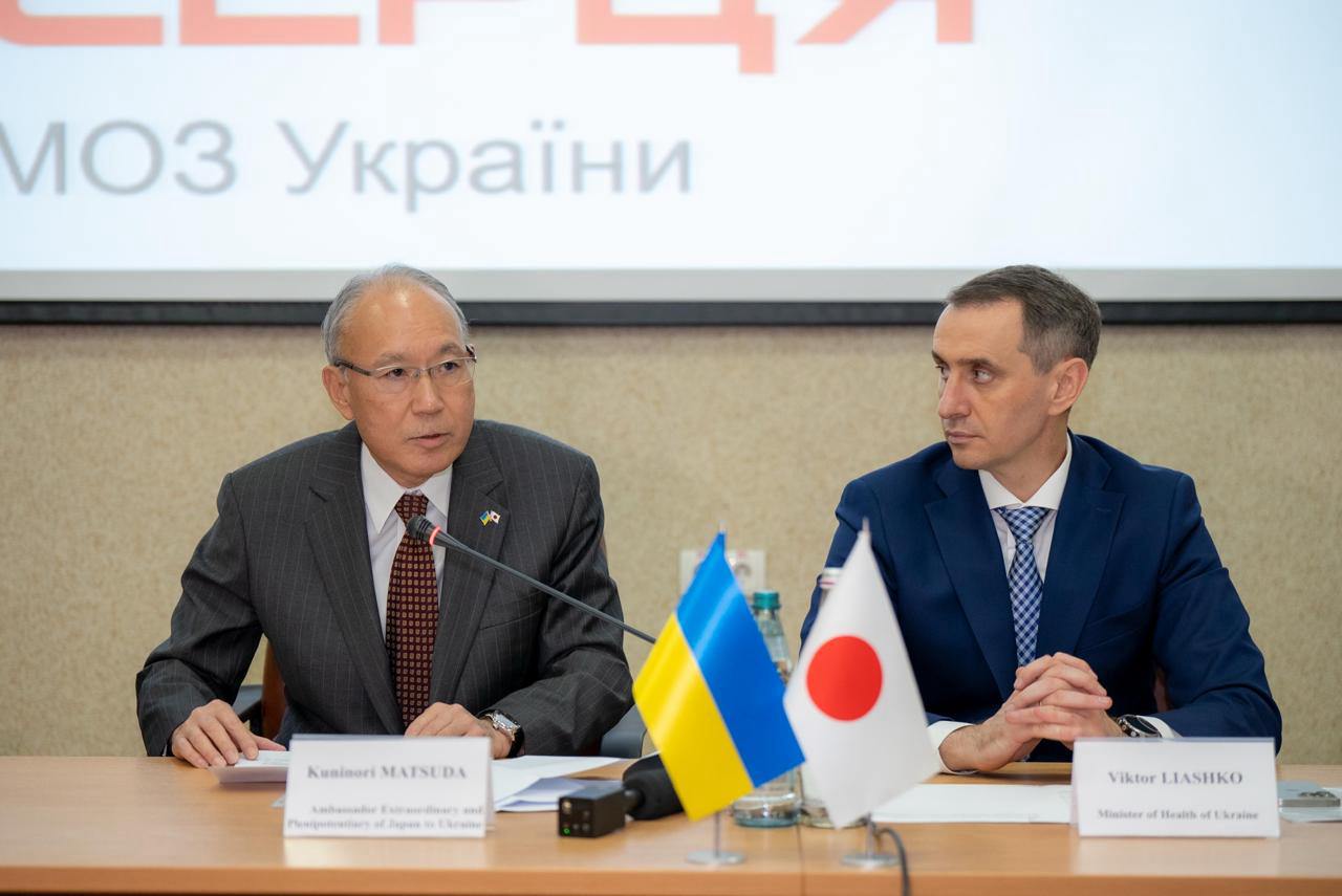 Ukraine’s Health Minister Viktor Liashko and Japan’s Ambassador Kuninori Matsuda / Photo: Health Ministry of Ukraine