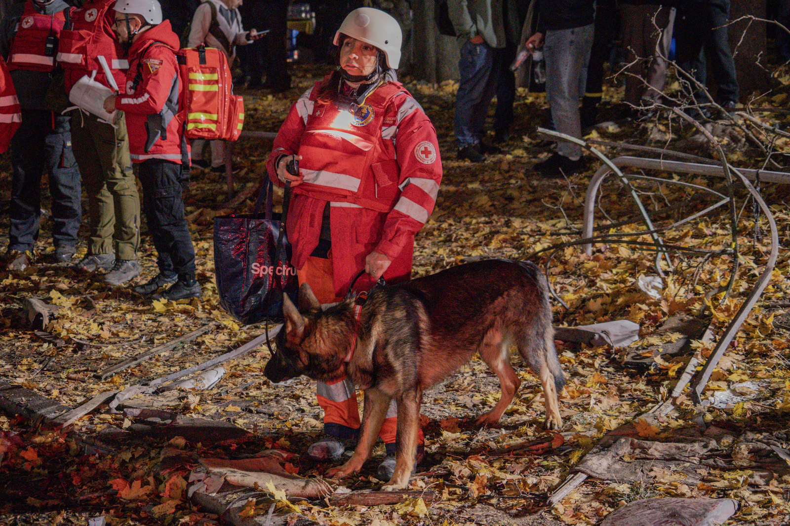 Search and rescue operation at the impact site of Russian attack on the residential building in Kharkiv on October 30, 2024 / Photo: Serhii Prokopenko, Gwara Media