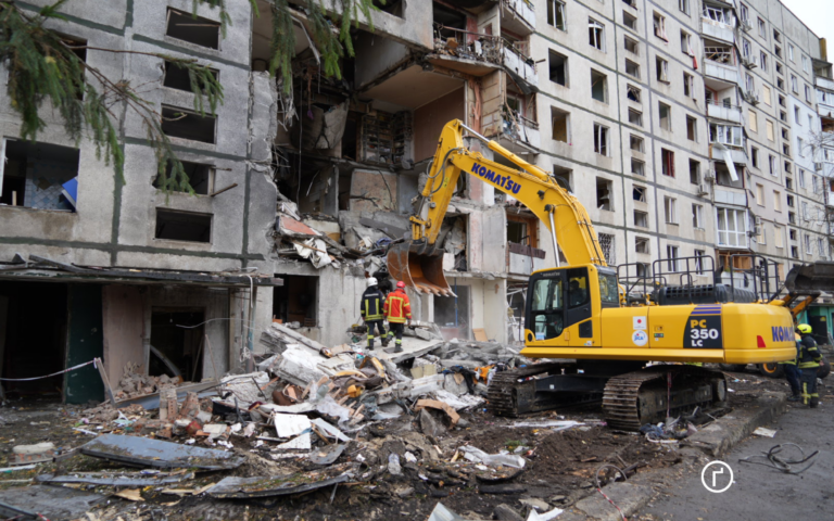 Жителям Салтівки повернули світло, але газопостачання ще відновлюють