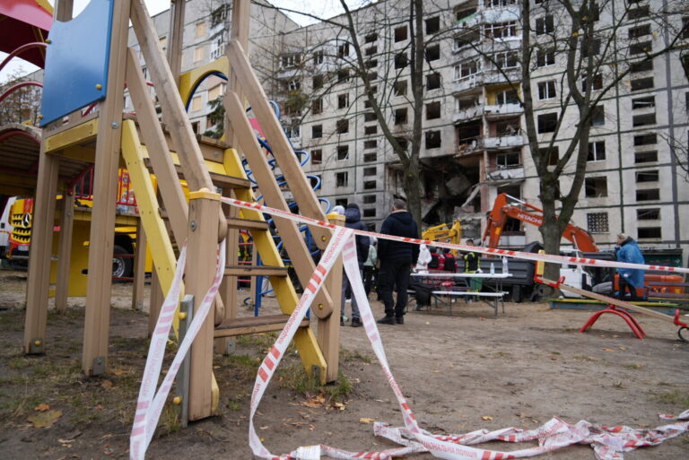 Governor: Russian attacks injure 2 in Kharkiv Oblast